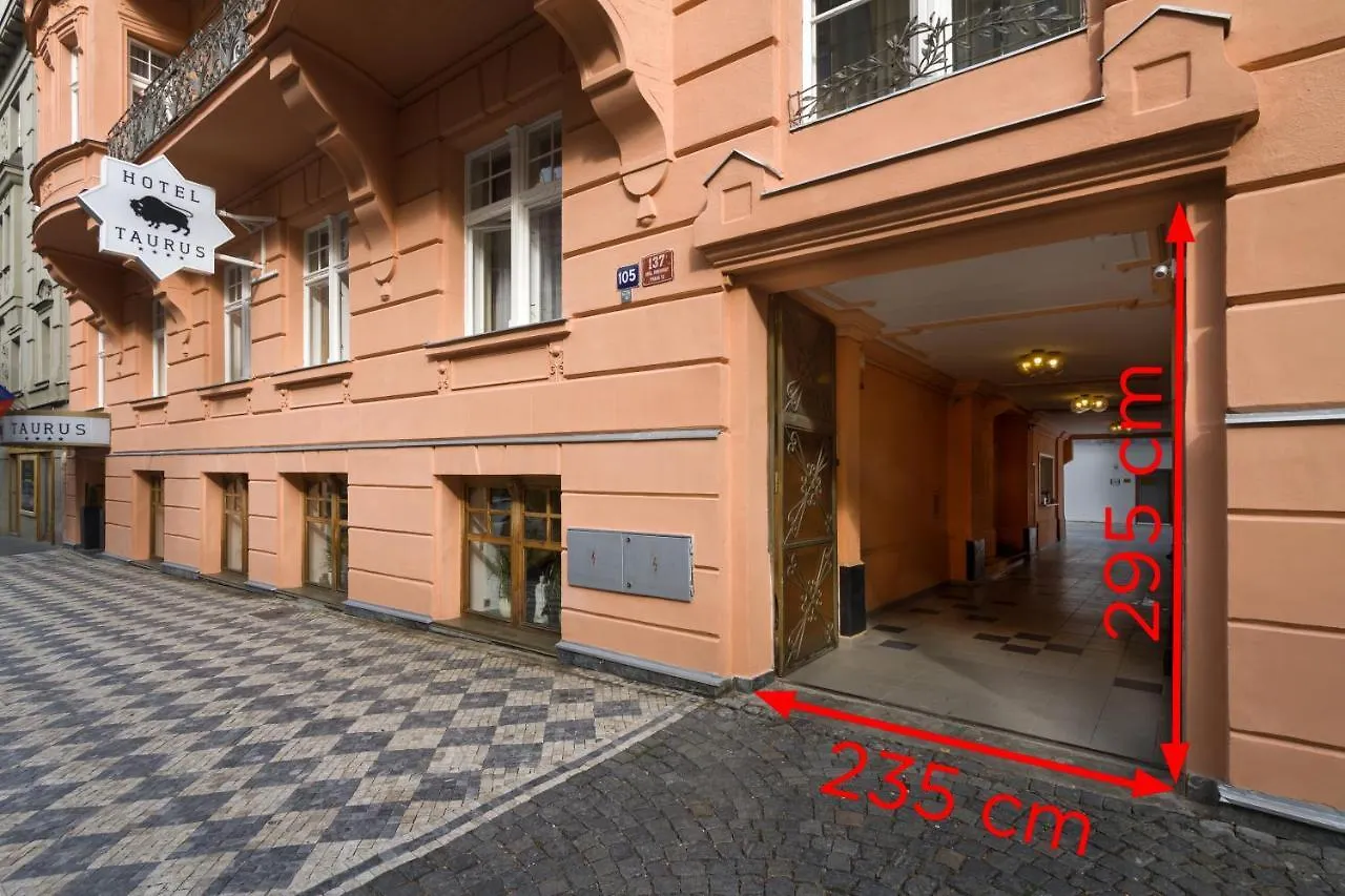 Hotel Taurus Prague