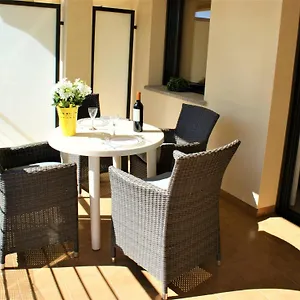 Apartamento En Roses A 2 Minutos De La Playa Con Vista Al Mar