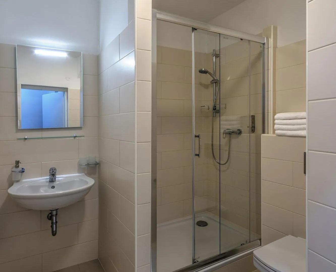Hotel Taurus Prag 4*,