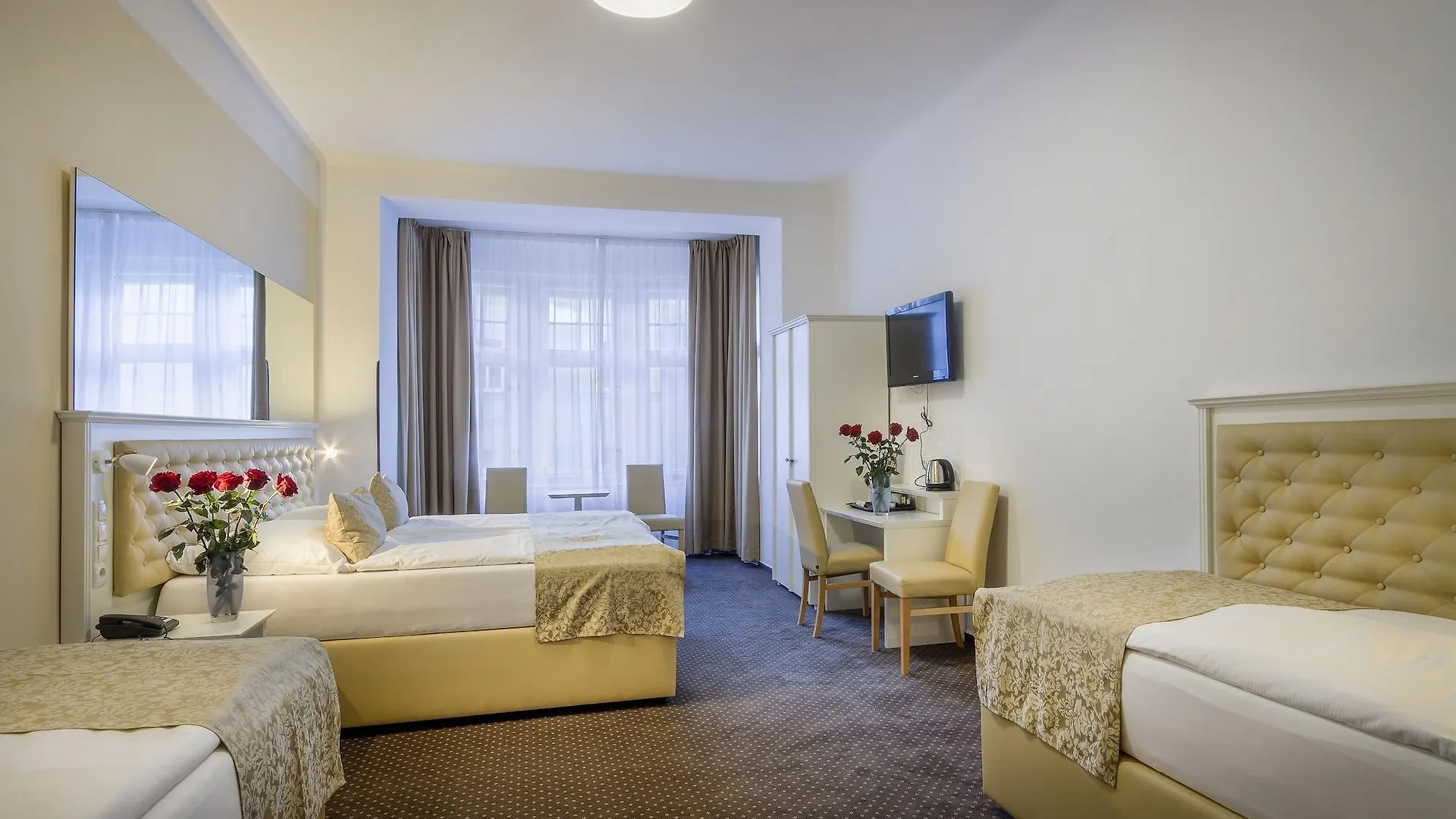 Hotel Taurus Prag