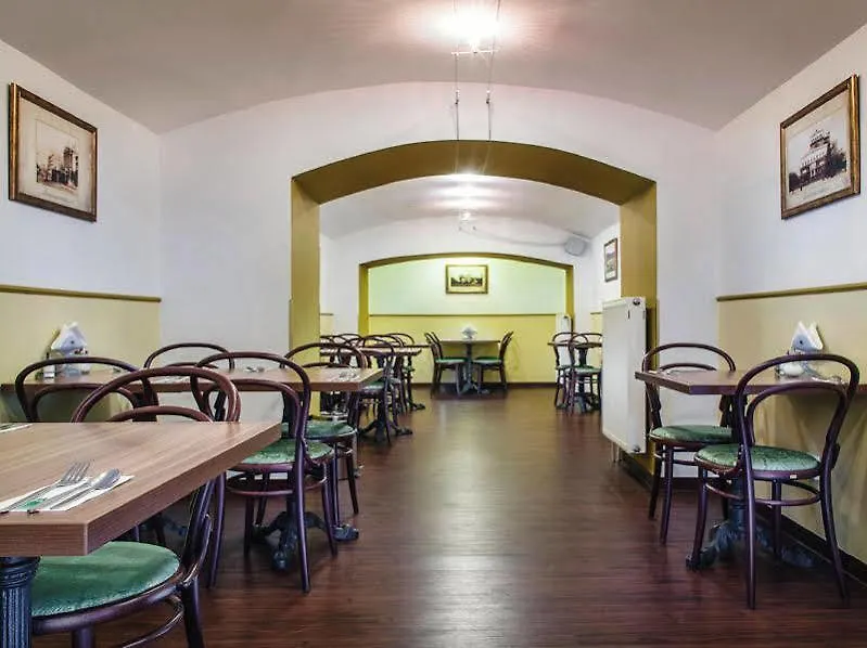 Hotel Taurus Prag 4*,