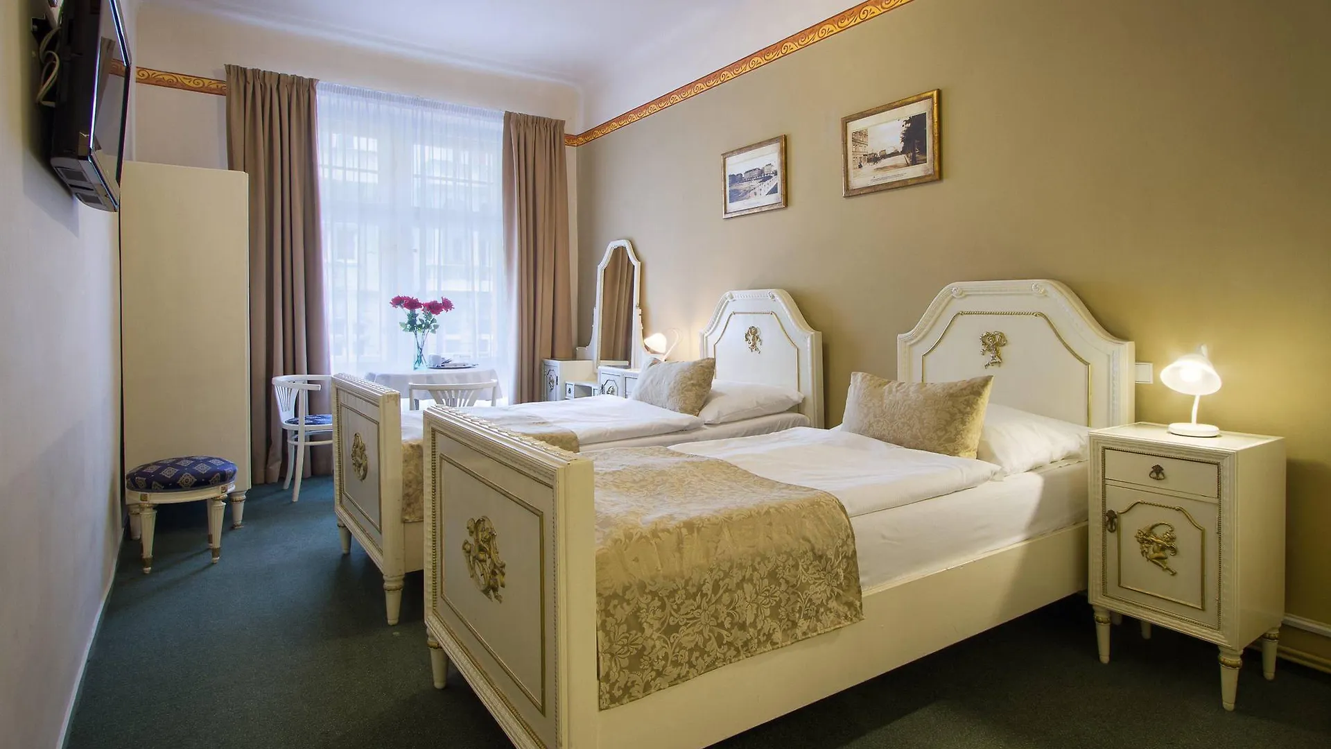 Hotel Taurus Prague 4*,  Czech Republic