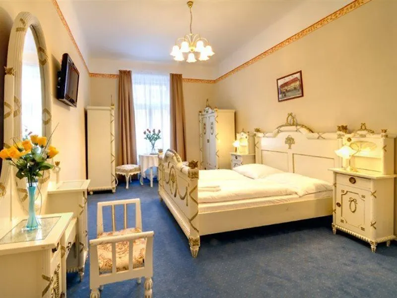 Hotel Taurus Praga República Checa
